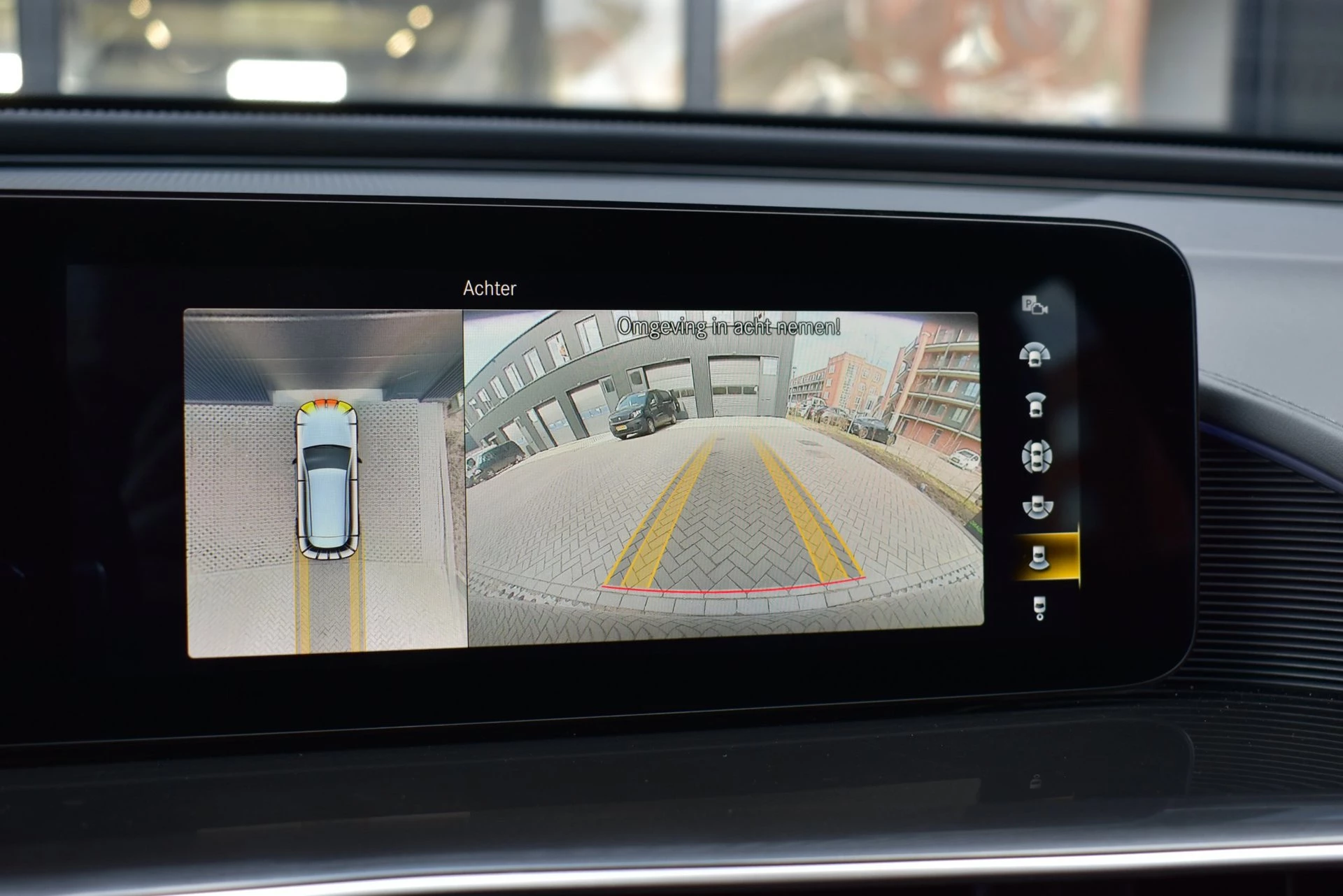 Hoofdafbeelding Mercedes-Benz EQC