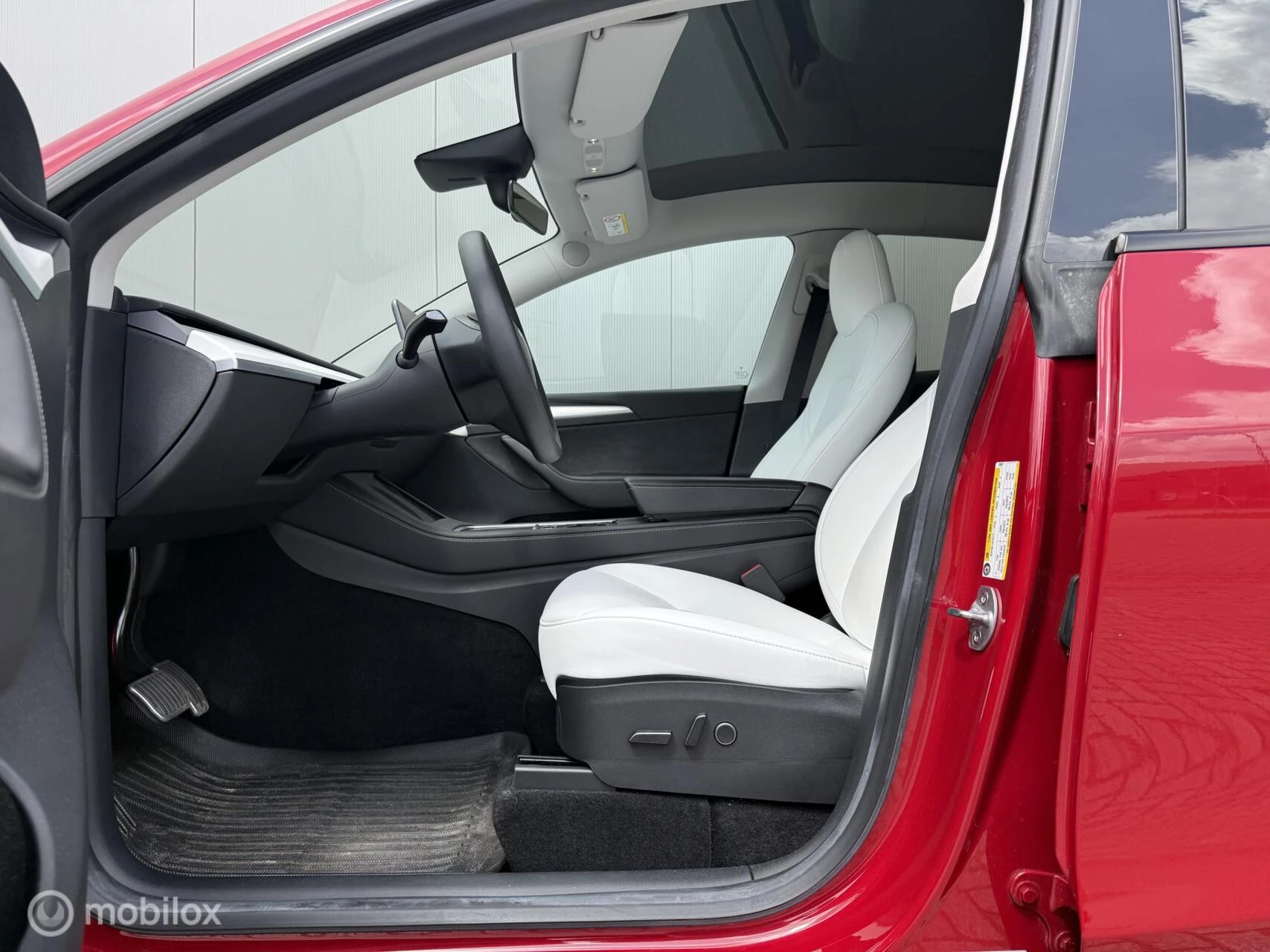 Hoofdafbeelding Tesla Model Y