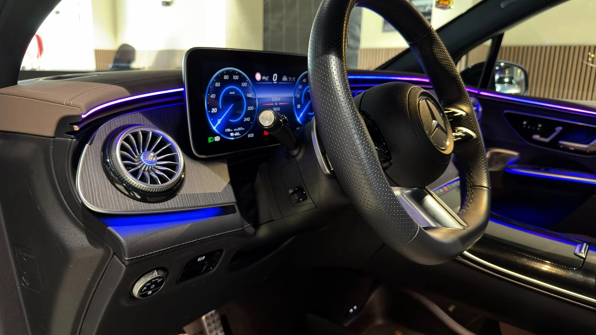 Hoofdafbeelding Mercedes-Benz EQE