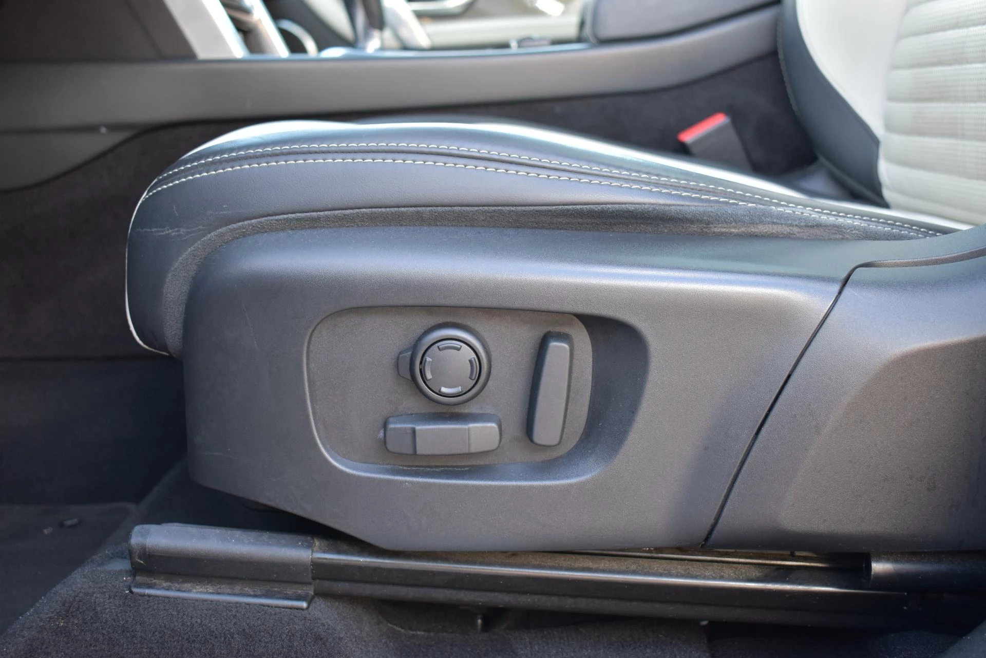 Hoofdafbeelding Land Rover Discovery Sport
