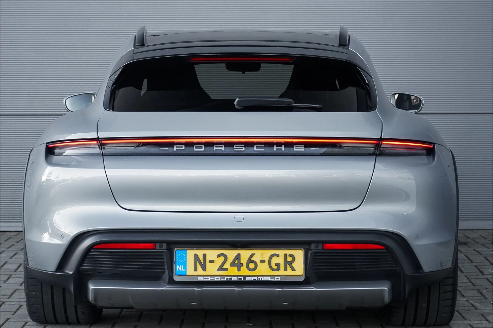 Hoofdafbeelding Porsche Taycan