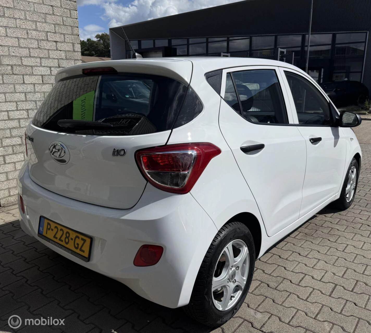 Hoofdafbeelding Hyundai i10