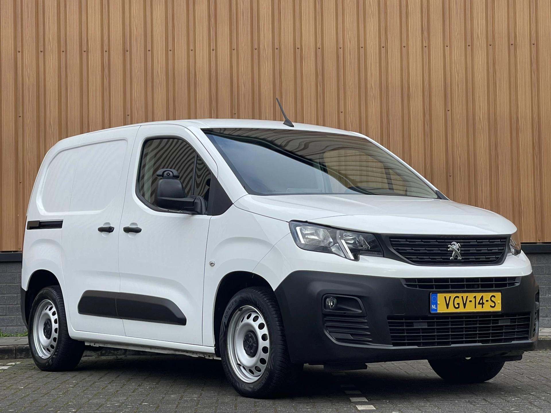 Hoofdafbeelding Peugeot Partner