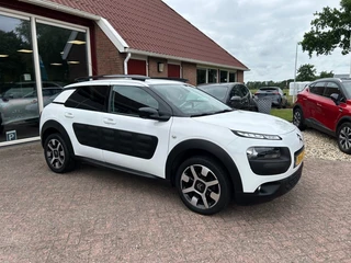 Hoofdafbeelding Citroën C4 Citroën C4 1.2 PURETECH SHINE AIRCO/ECC/CRUISE/NAVI/PDC/TREKHAAK/ENZ.