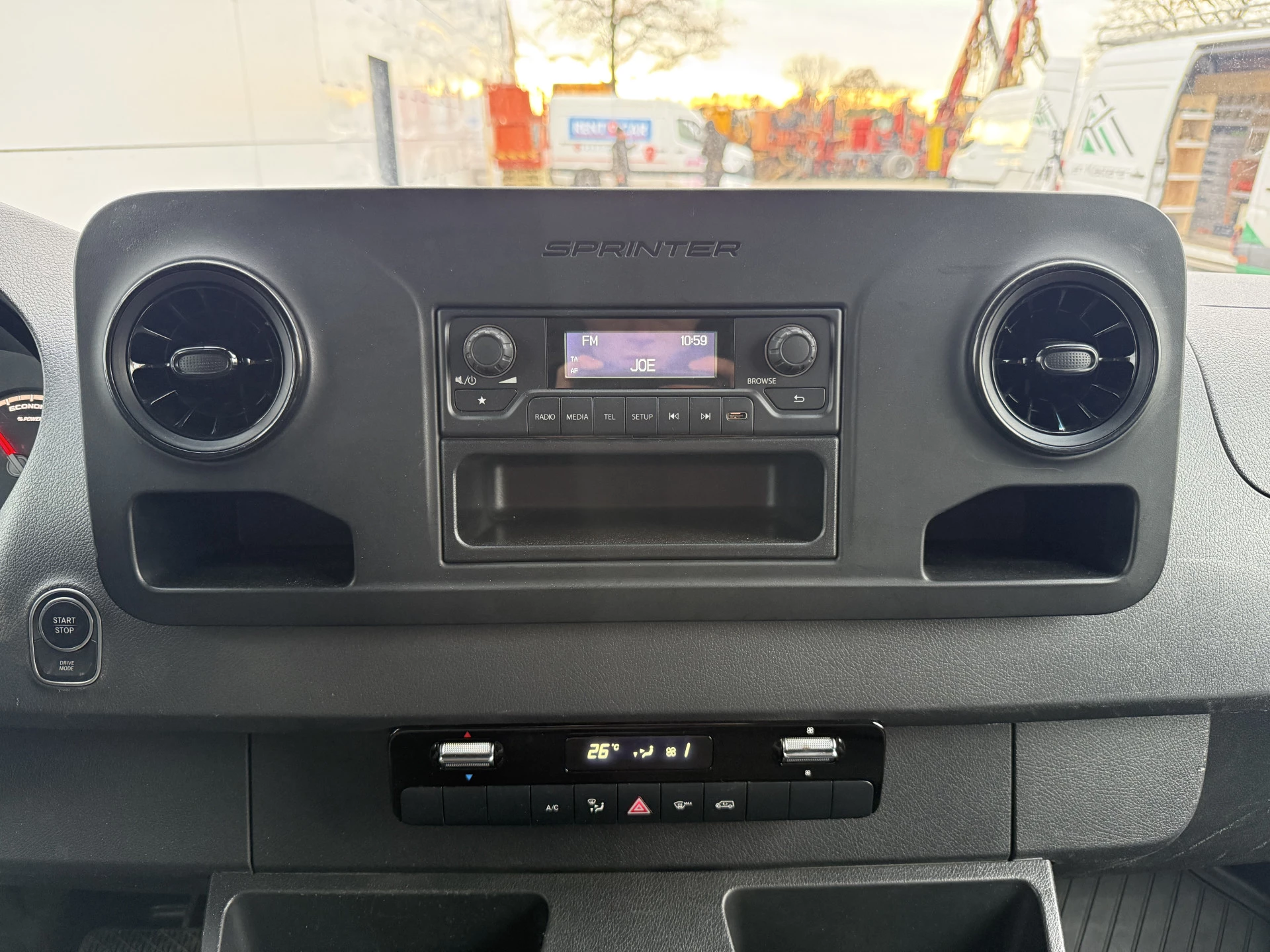 Hoofdafbeelding Mercedes-Benz eSprinter