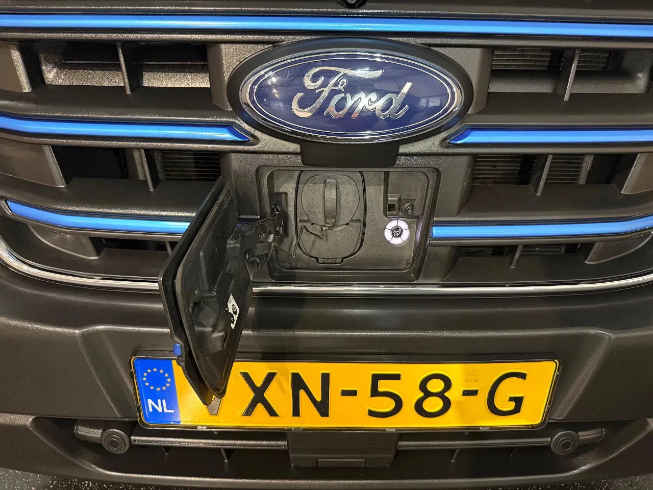 Hoofdafbeelding Ford E-Transit