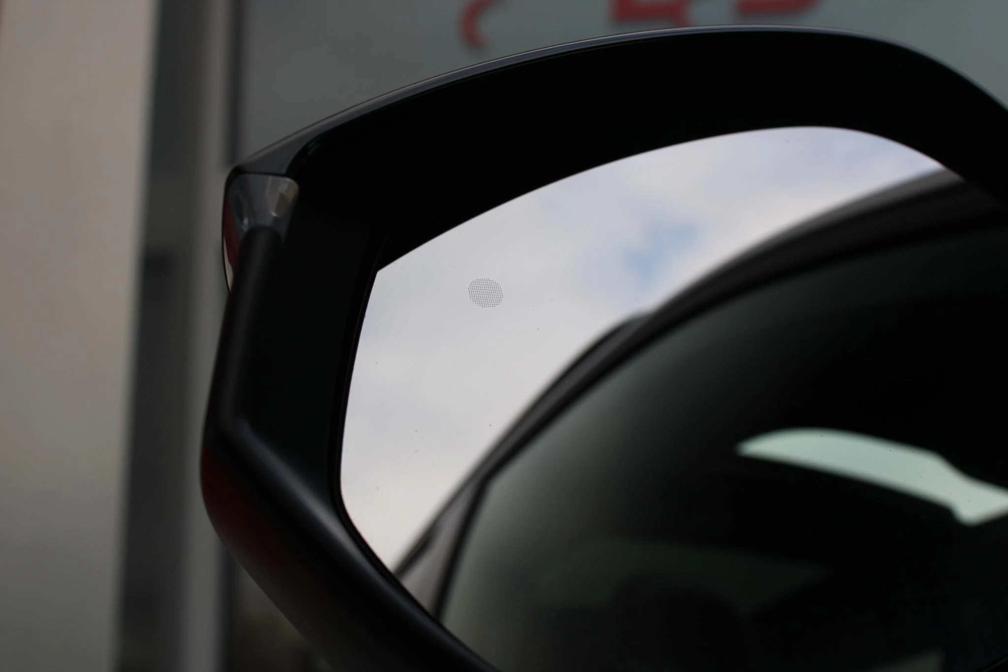 Hoofdafbeelding Peugeot e-5008