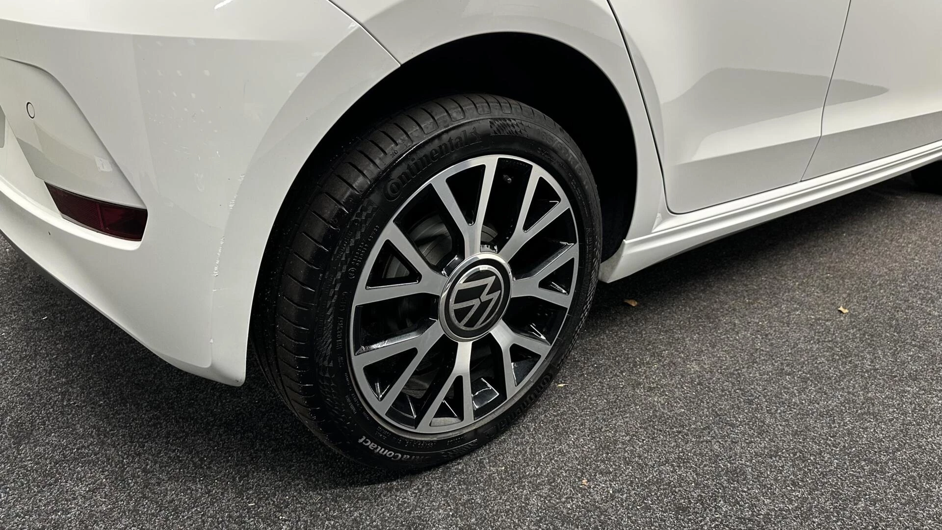 Hoofdafbeelding Volkswagen e-up!