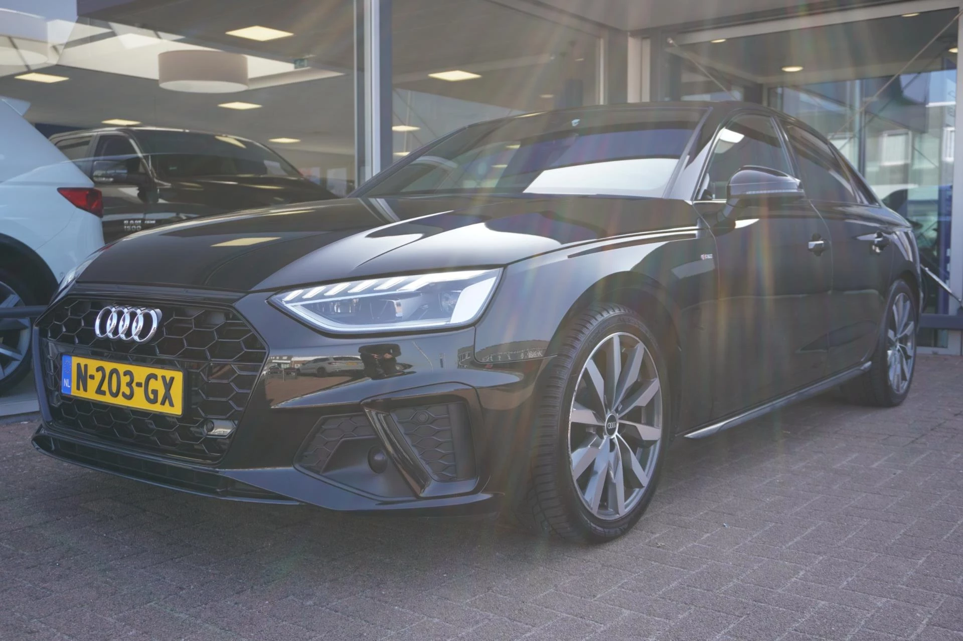 Hoofdafbeelding Audi A4