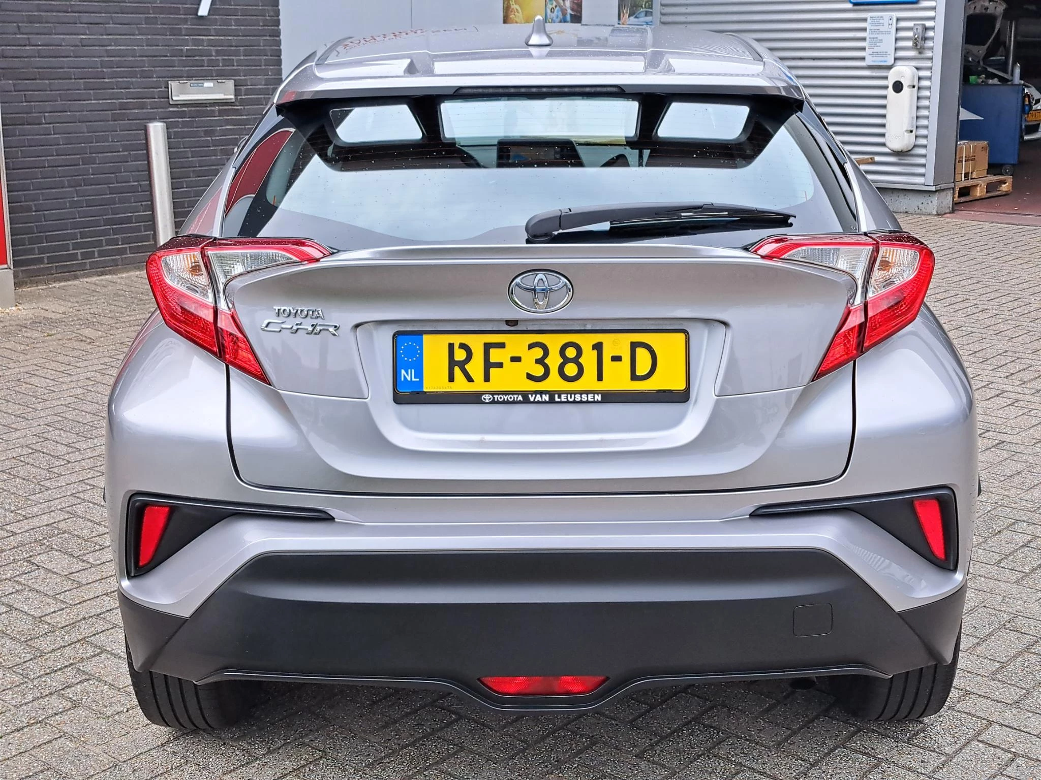Hoofdafbeelding Toyota C-HR
