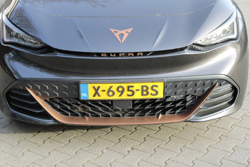 Hoofdafbeelding CUPRA Born