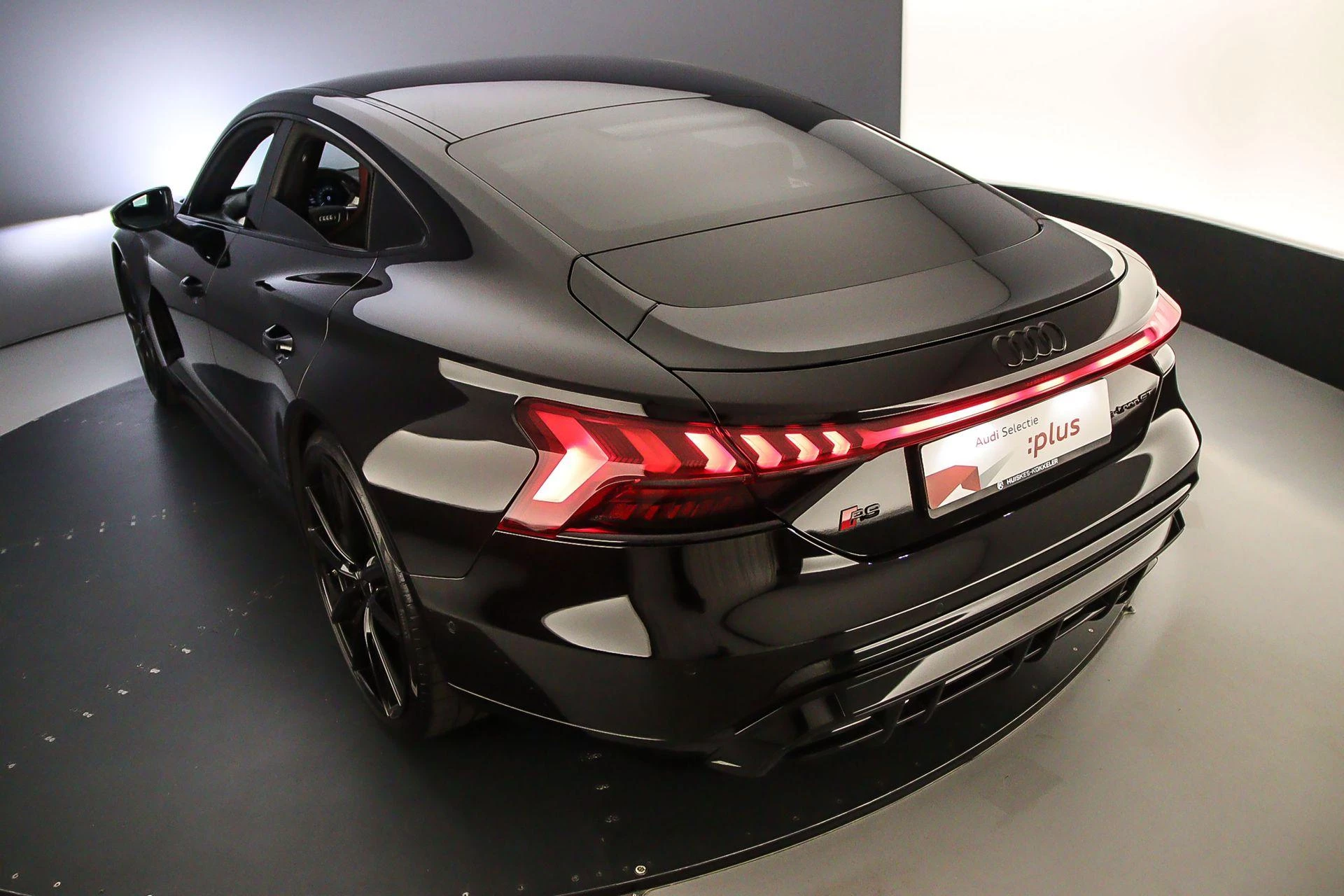 Hoofdafbeelding Audi e-tron GT