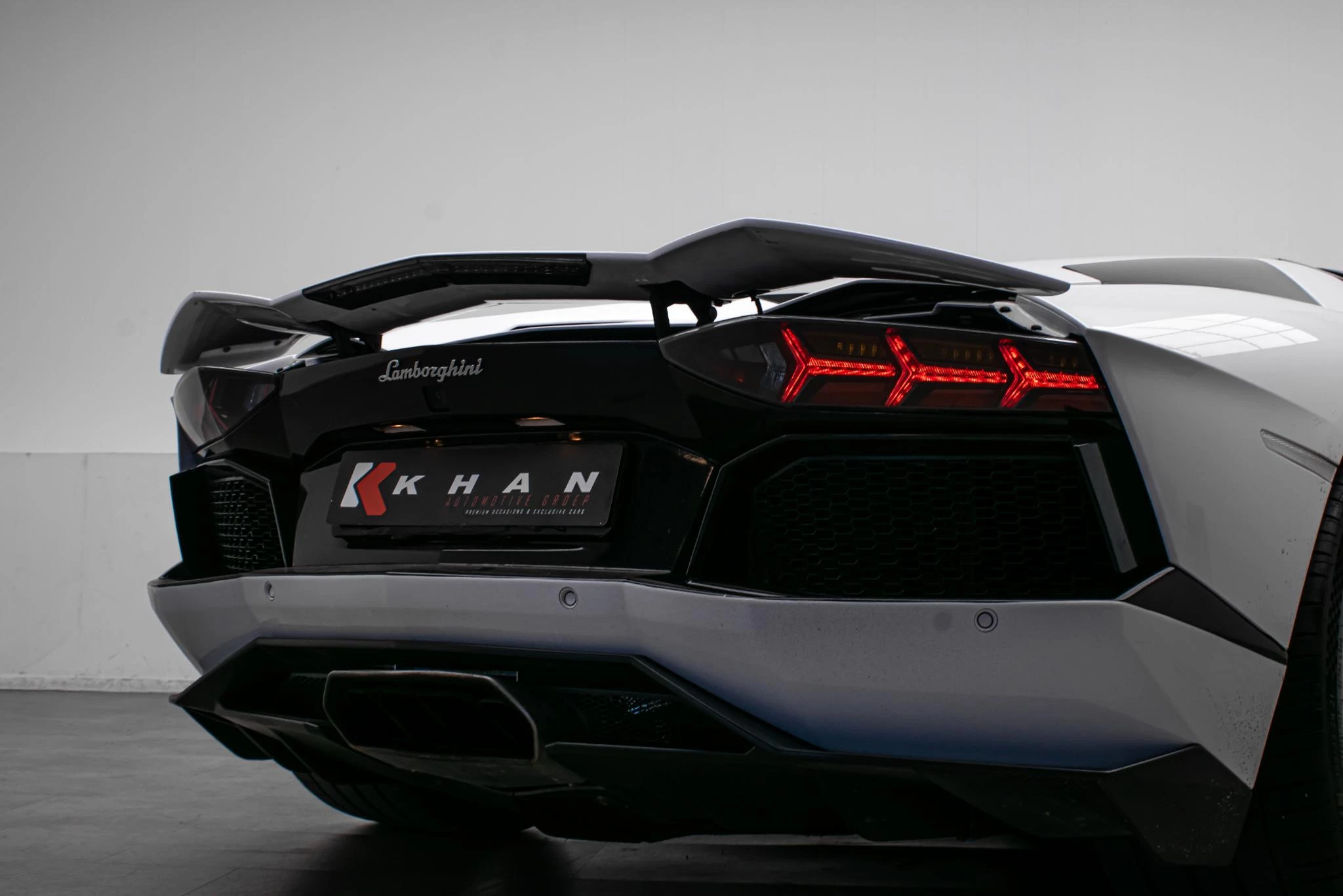 Hoofdafbeelding Lamborghini Aventador