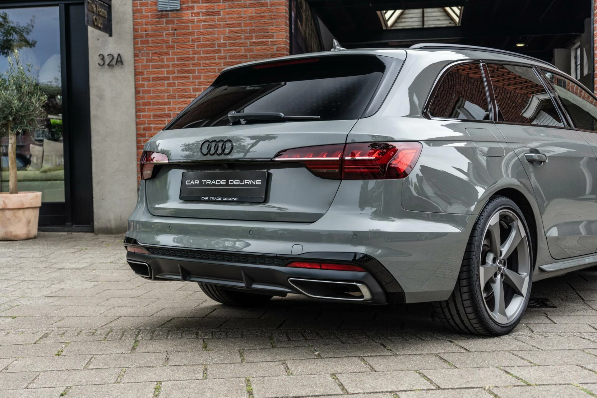 Hoofdafbeelding Audi A4