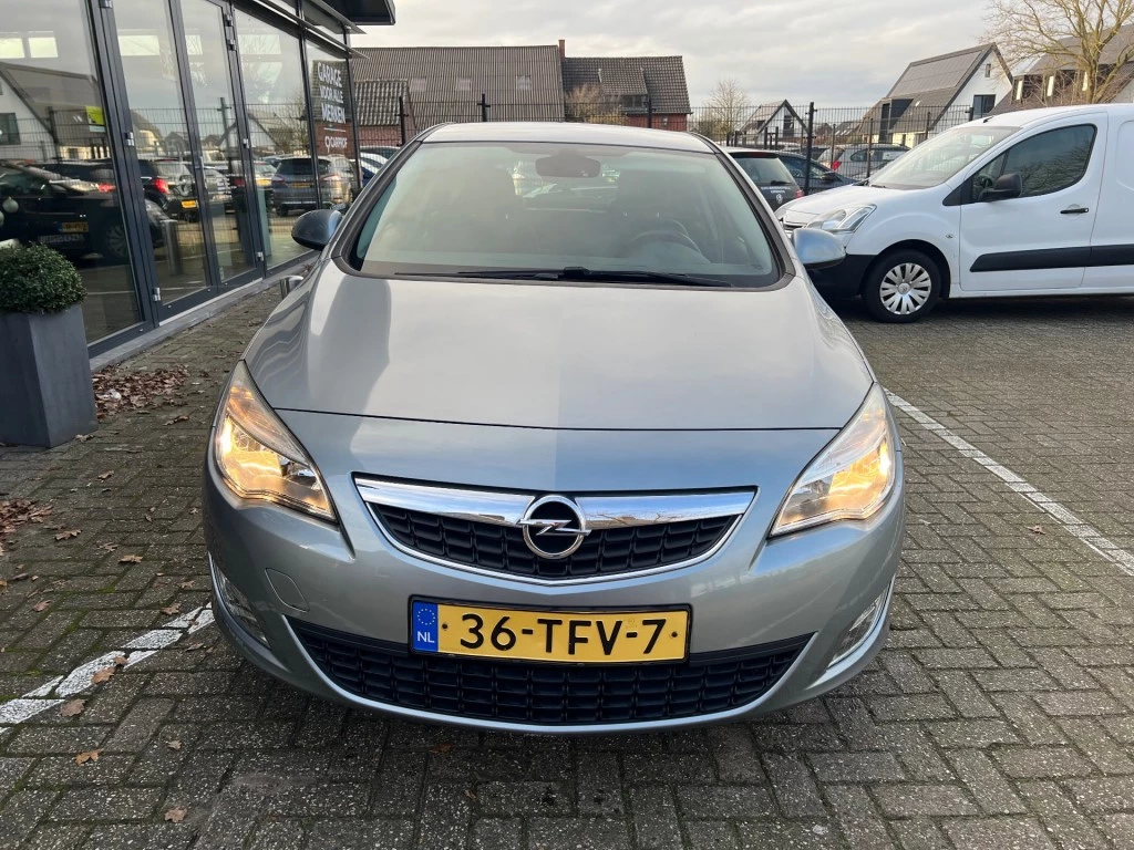 Hoofdafbeelding Opel Astra