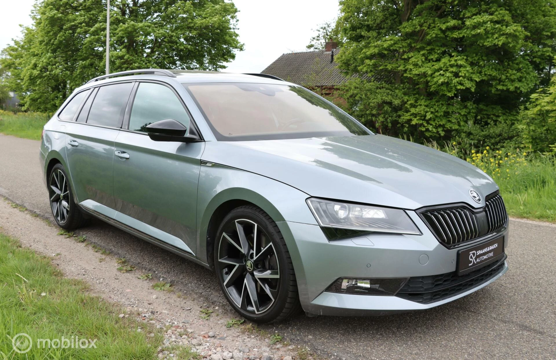 Hoofdafbeelding Škoda Superb