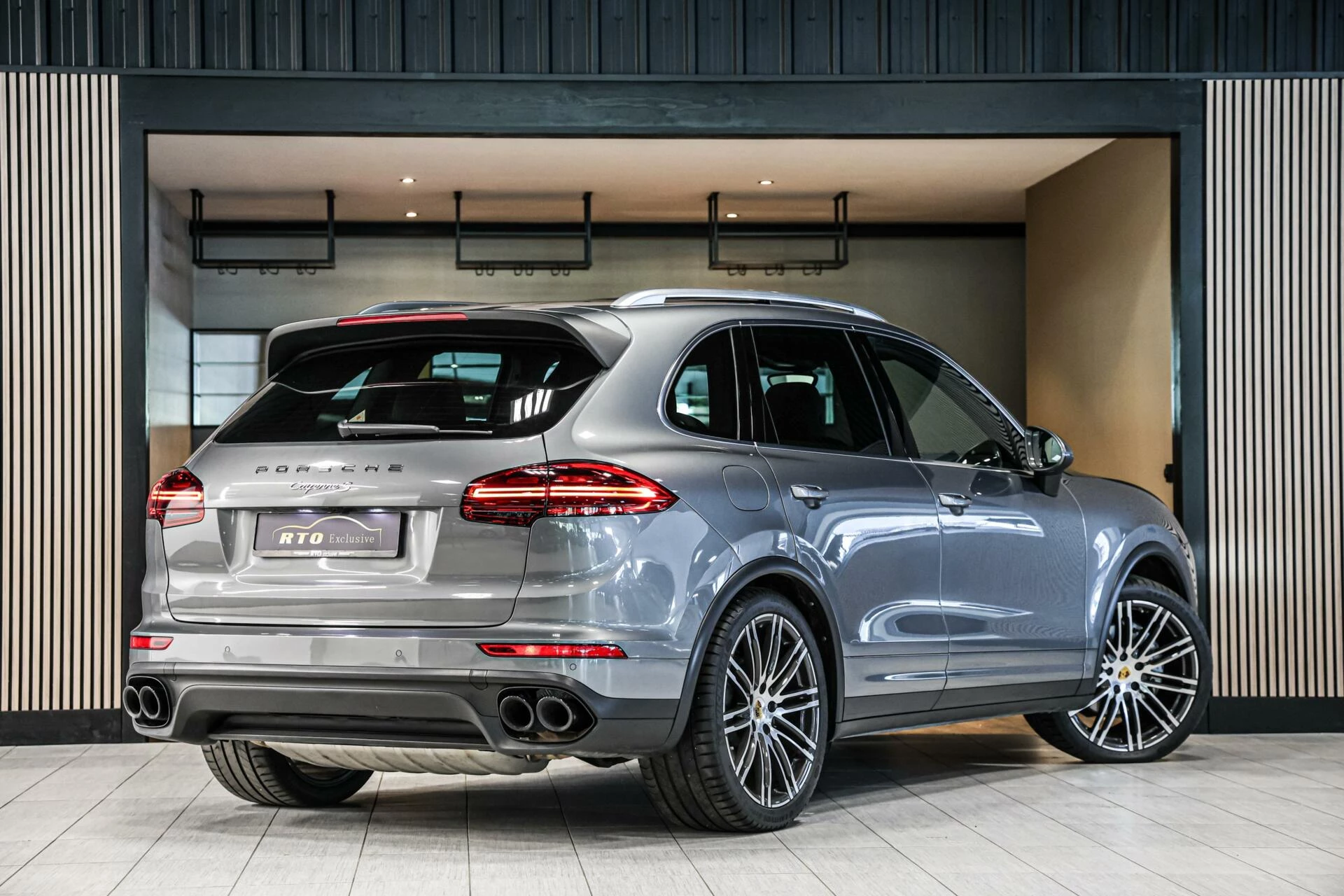 Hoofdafbeelding Porsche Cayenne