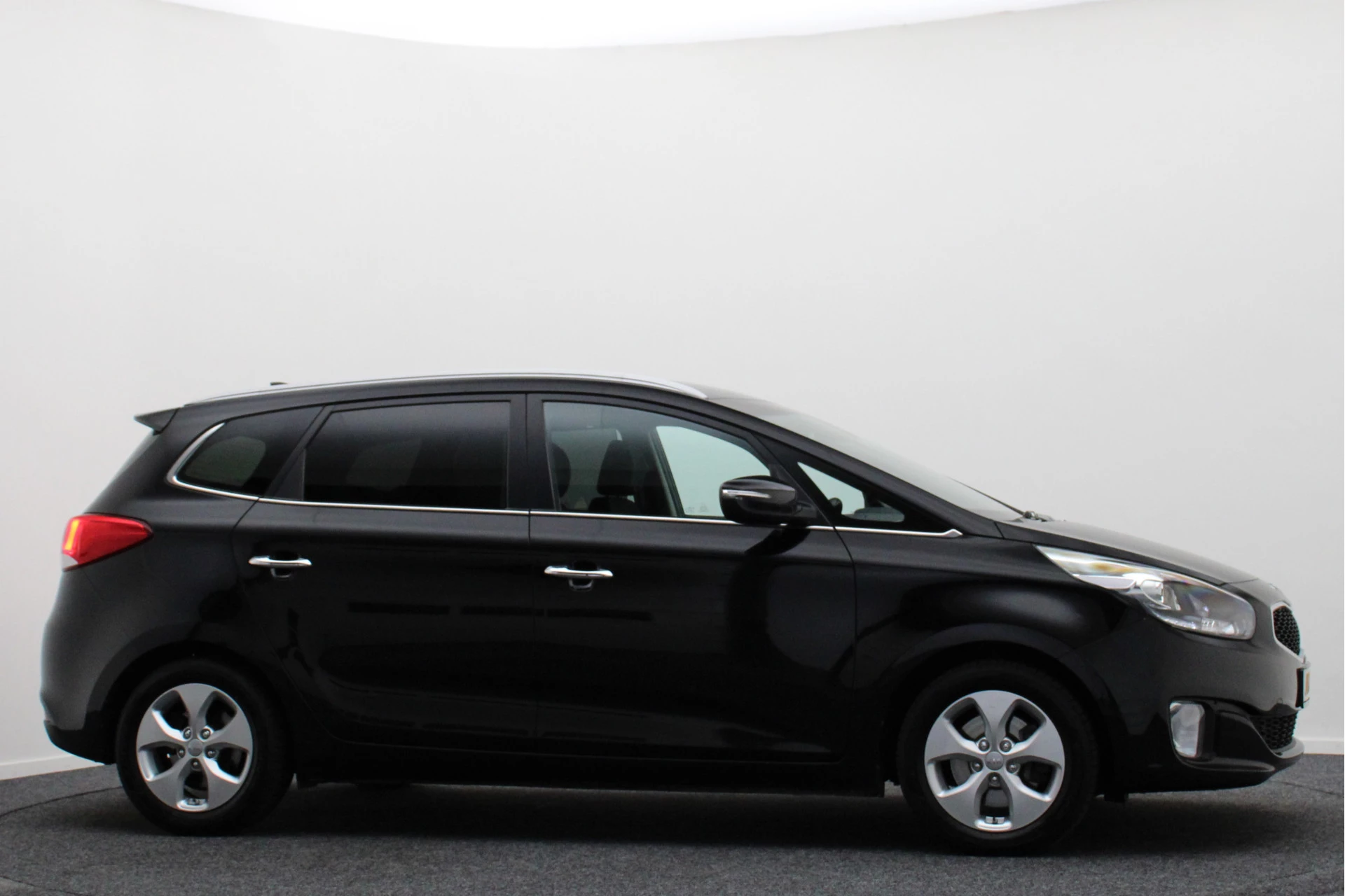 Hoofdafbeelding Kia Carens