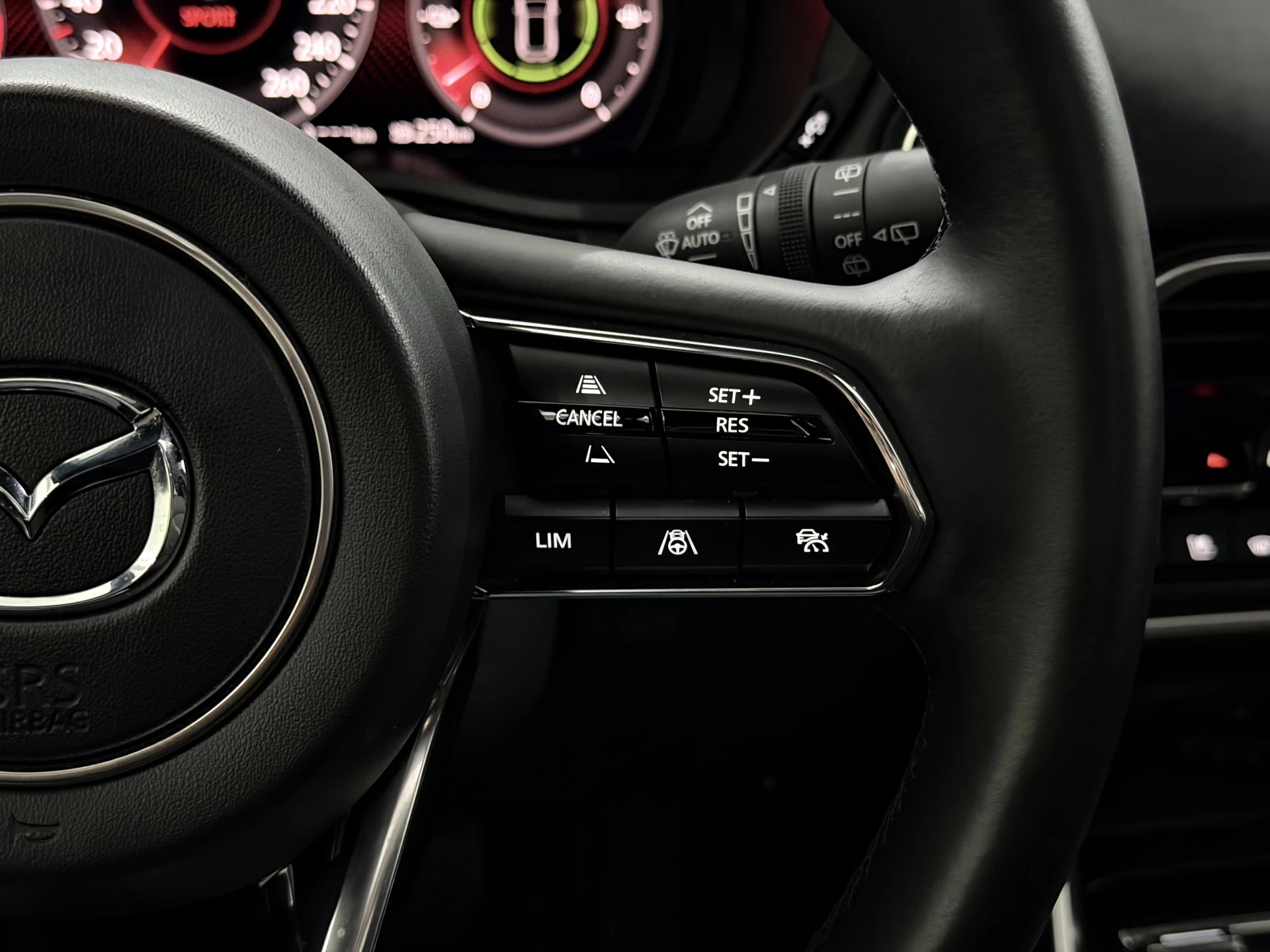 Hoofdafbeelding Mazda CX-60