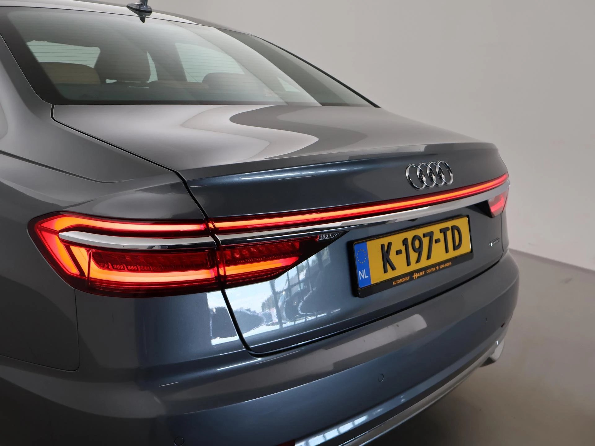 Hoofdafbeelding Audi A8