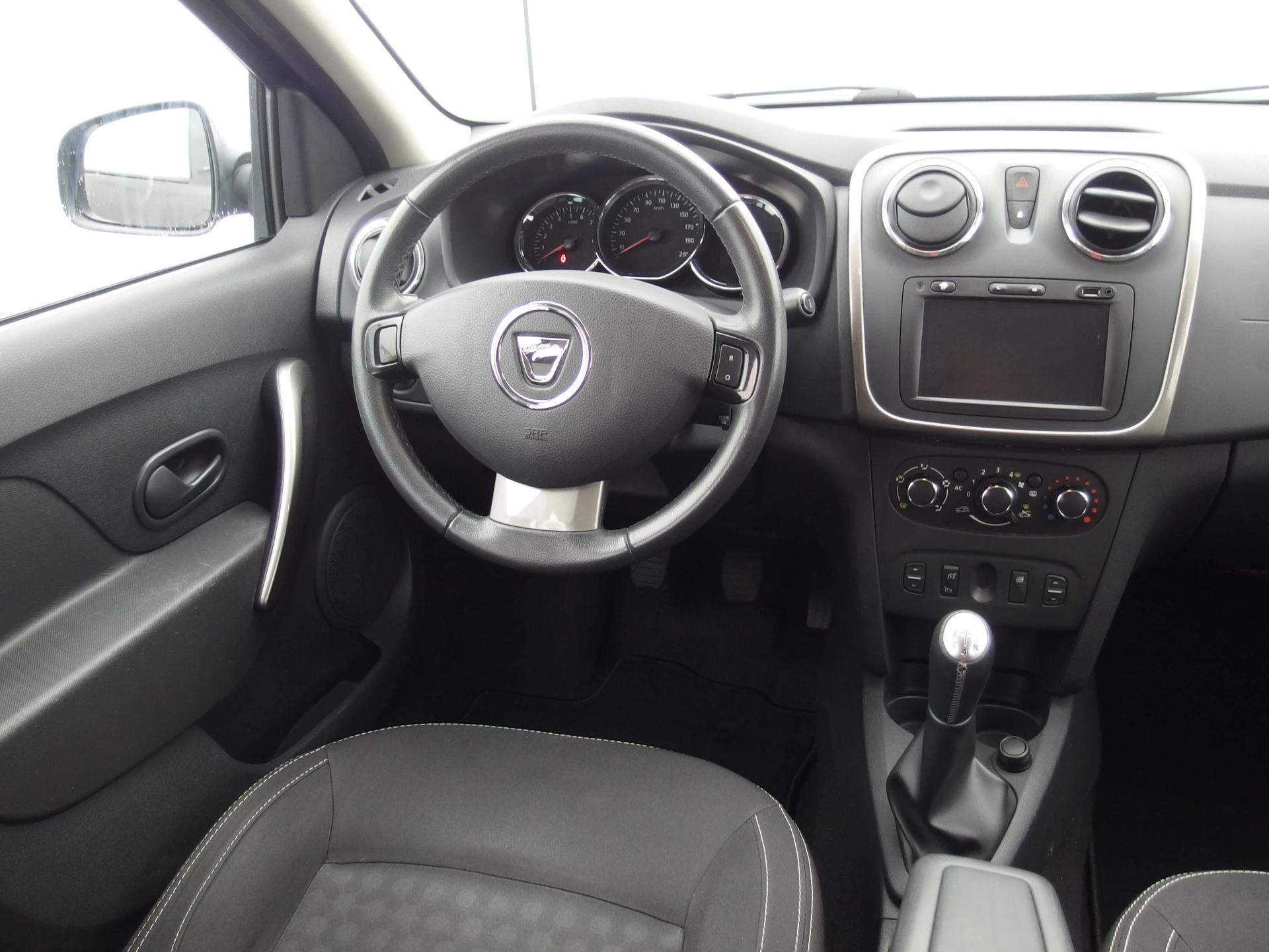 Hoofdafbeelding Dacia Logan