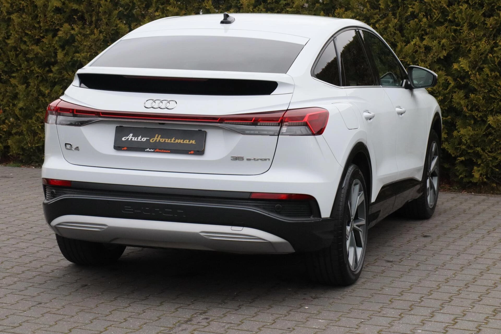 Hoofdafbeelding Audi Q4 Sportback e-tro
