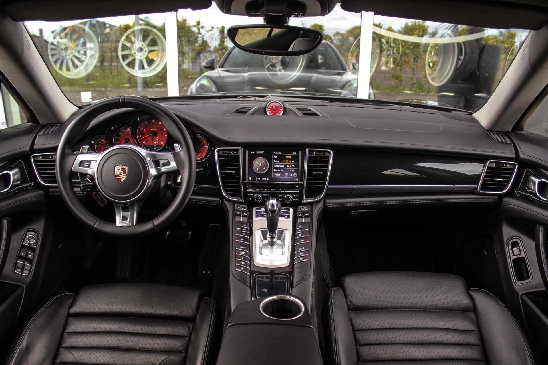 Hoofdafbeelding Porsche Panamera