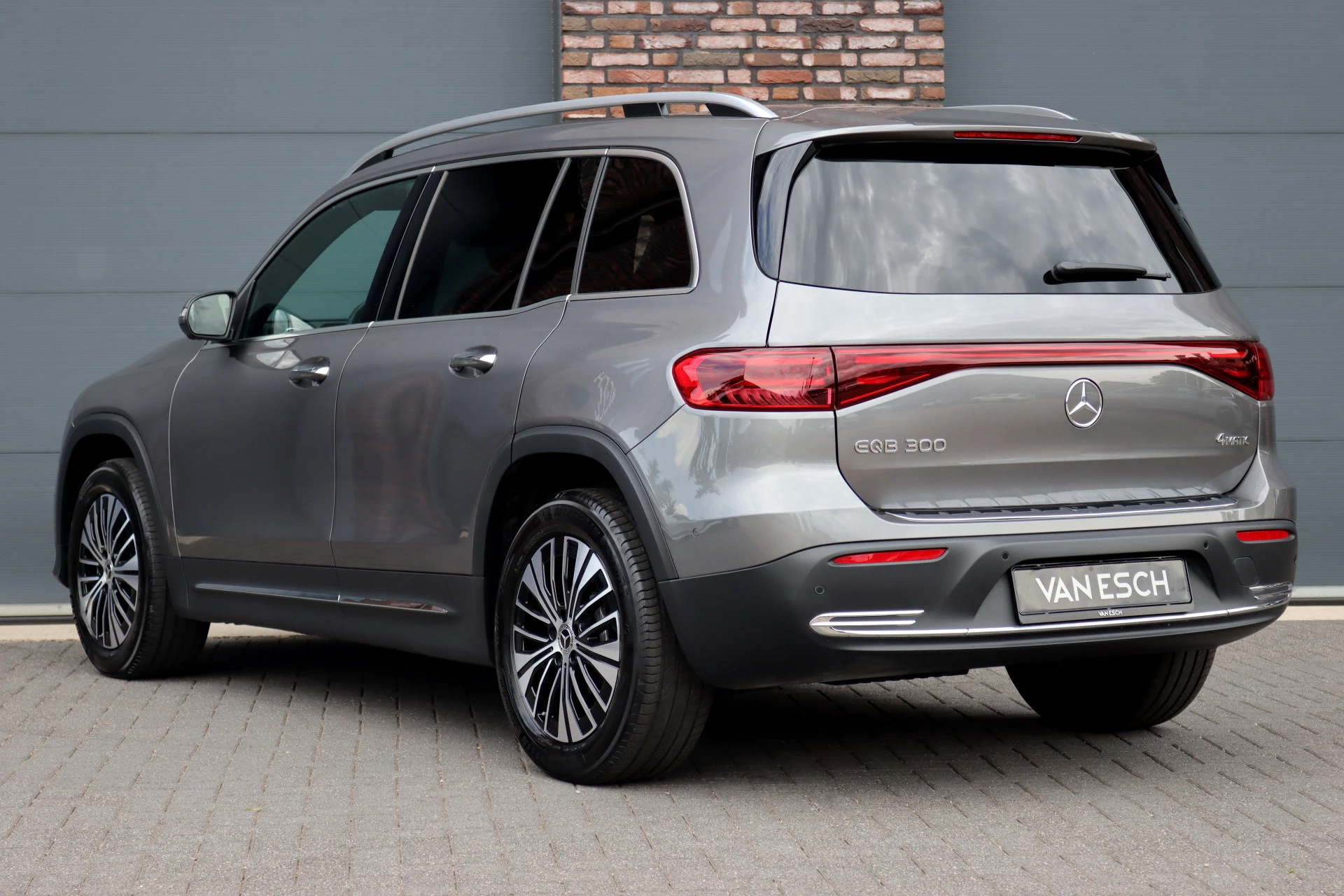 Hoofdafbeelding Mercedes-Benz EQB
