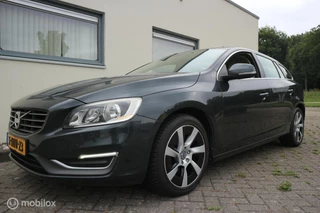 Volvo V60 2.0 D4 180pk Summum LEDER/NAVIGATIE/LMV