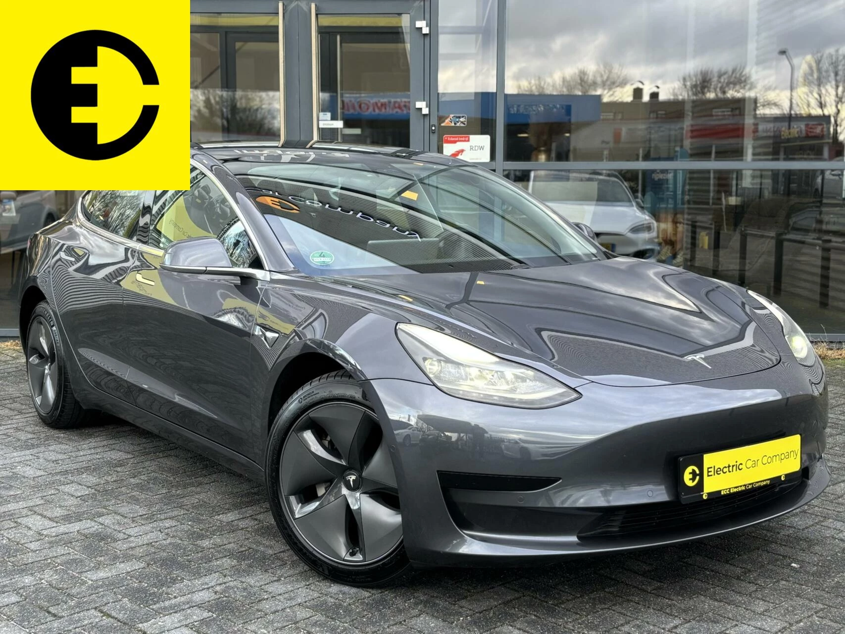 Hoofdafbeelding Tesla Model 3