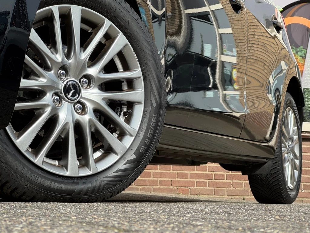 Hoofdafbeelding Mazda 2