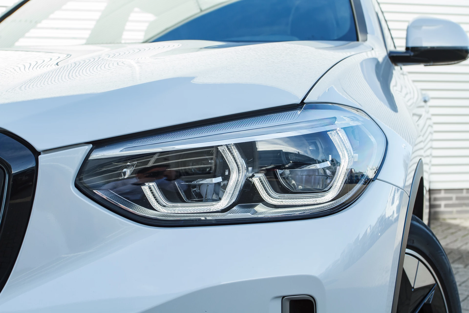 Hoofdafbeelding BMW iX3