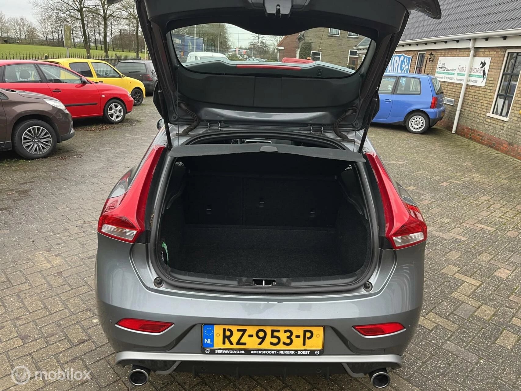 Hoofdafbeelding Volvo V40