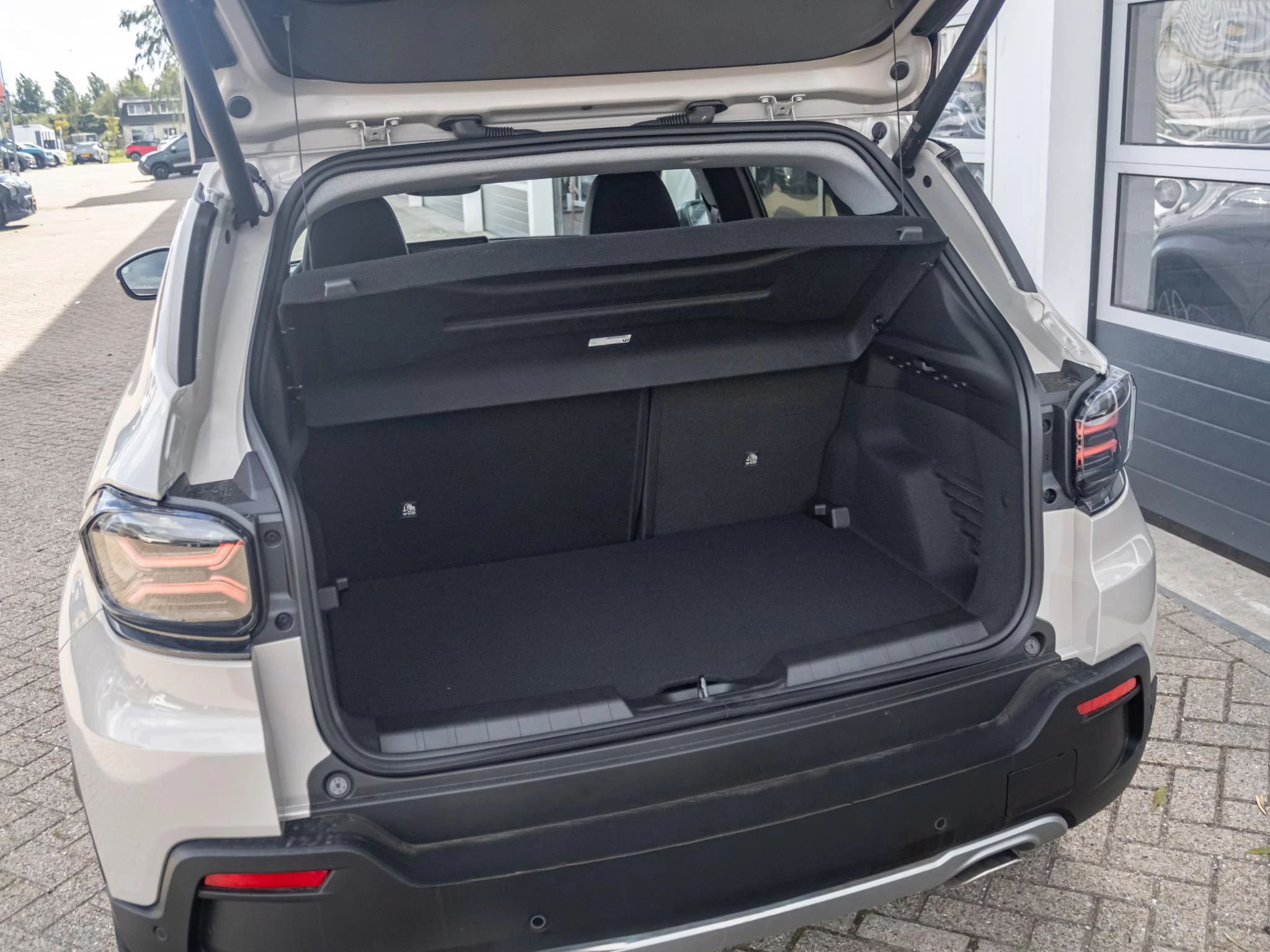 Hoofdafbeelding Jeep Avenger