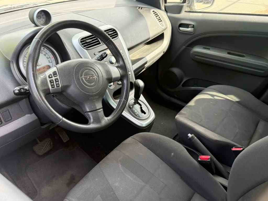Hoofdafbeelding Opel Agila