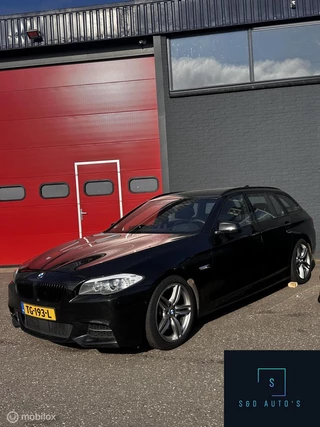 BMW 5-serie Touring M550xd / Full Options / Motorschade