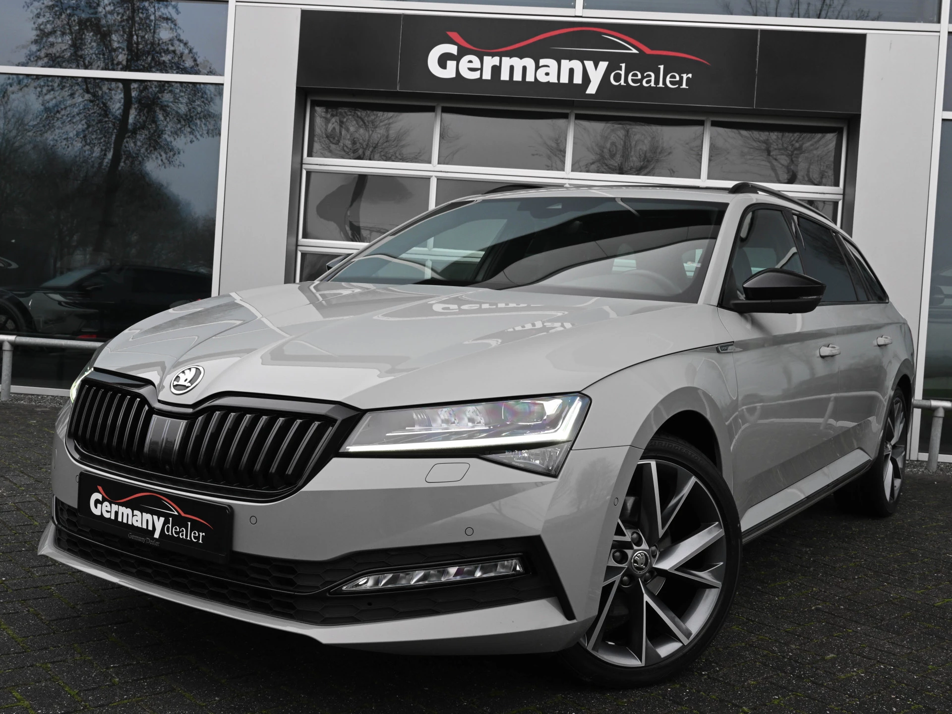 Hoofdafbeelding Škoda Superb