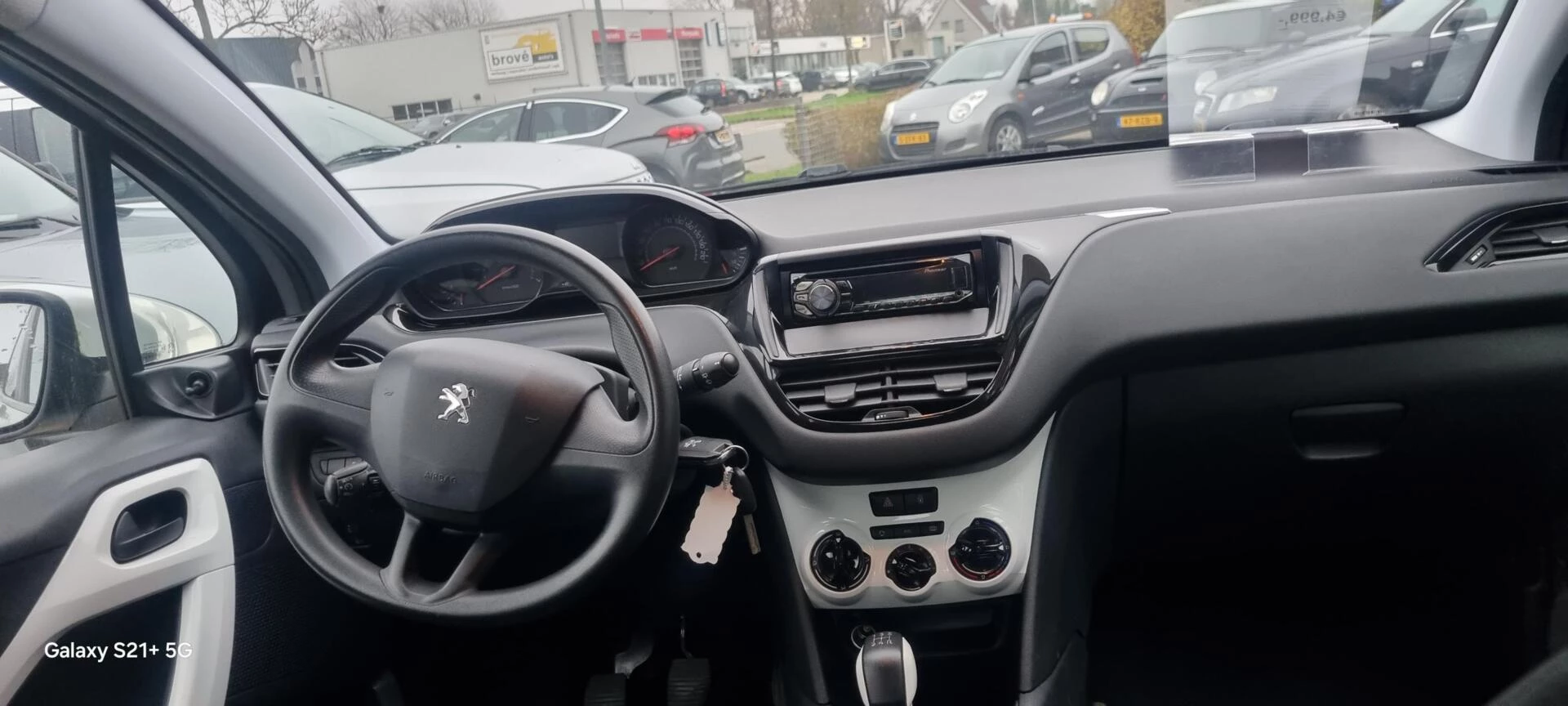 Hoofdafbeelding Peugeot 208