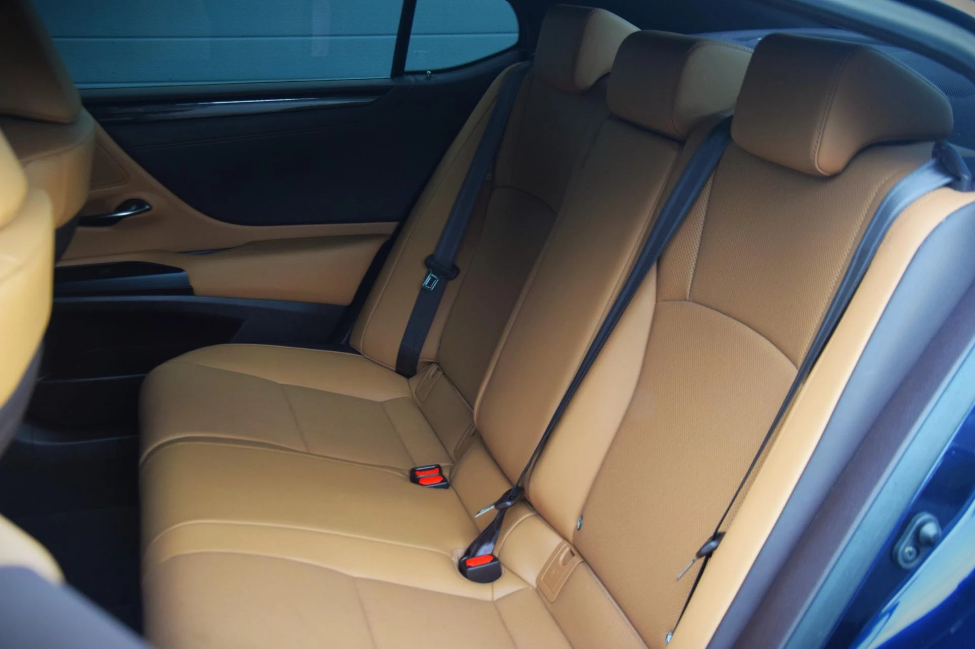 Hoofdafbeelding Lexus ES