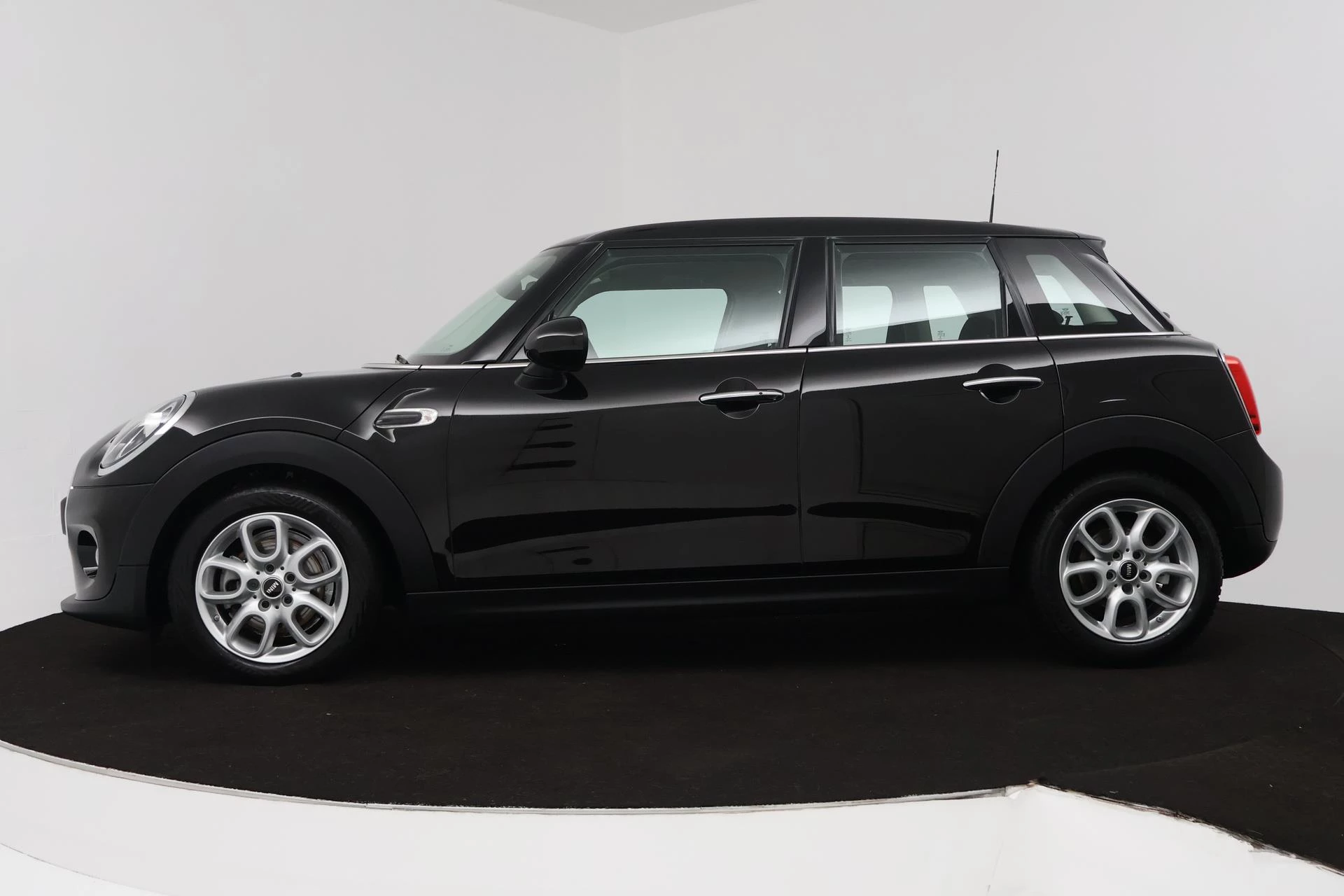 Hoofdafbeelding MINI One