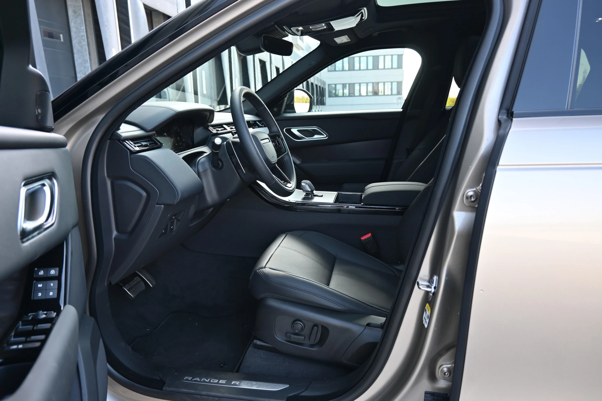 Hoofdafbeelding Land Rover Range Rover Velar