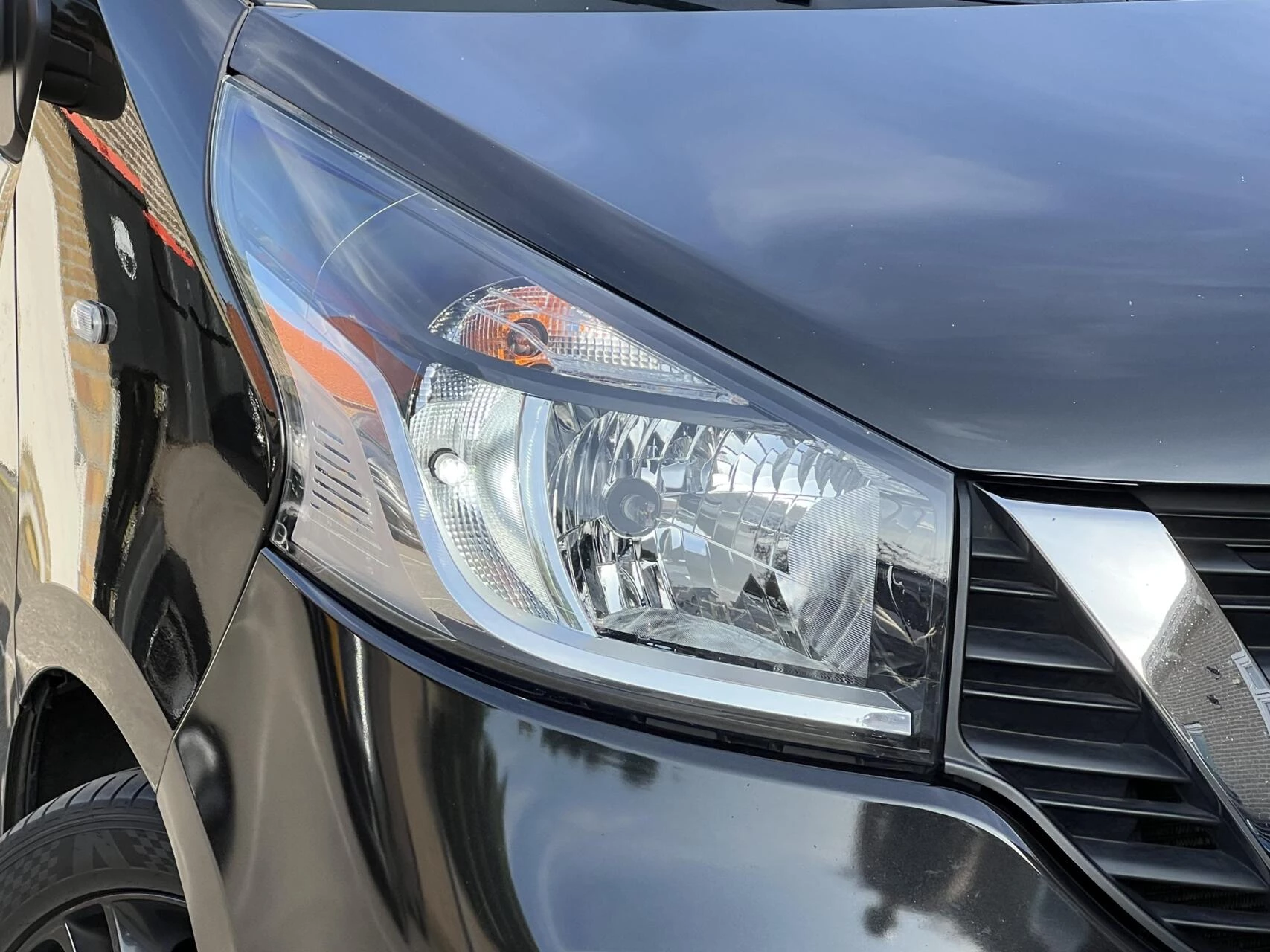 Hoofdafbeelding Nissan NV300