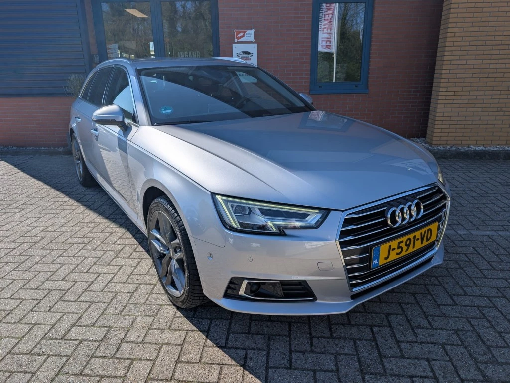 Hoofdafbeelding Audi A4