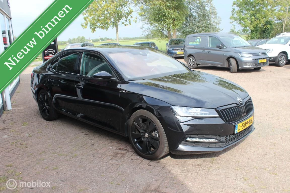 Hoofdafbeelding Škoda Superb
