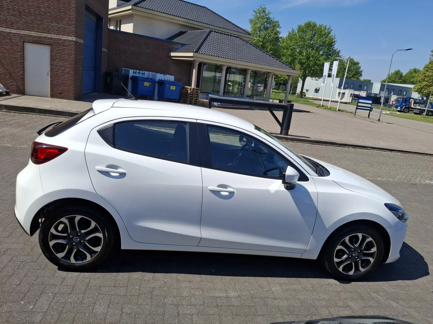 Hoofdafbeelding Mazda 2