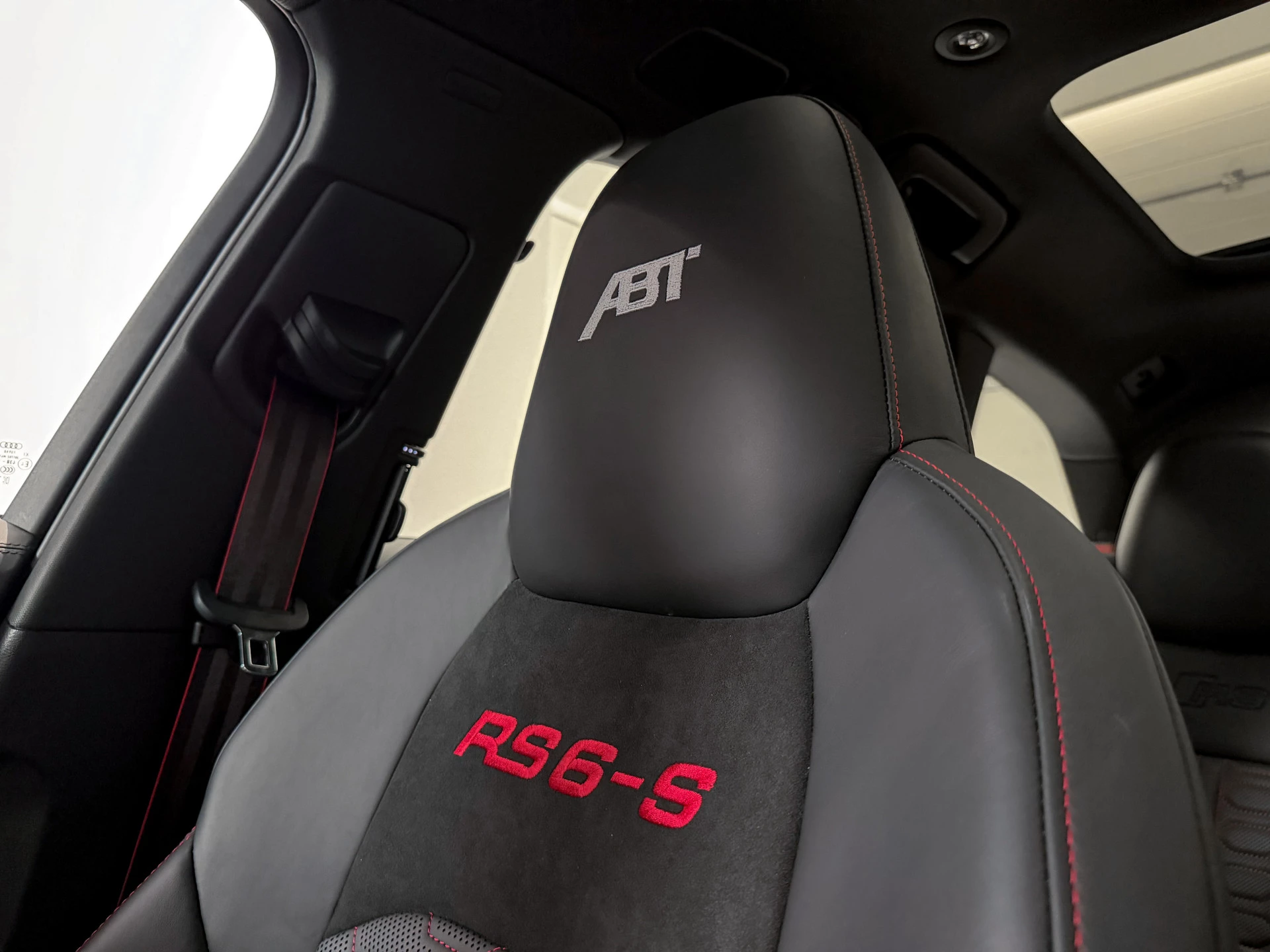 Hoofdafbeelding Audi RS6