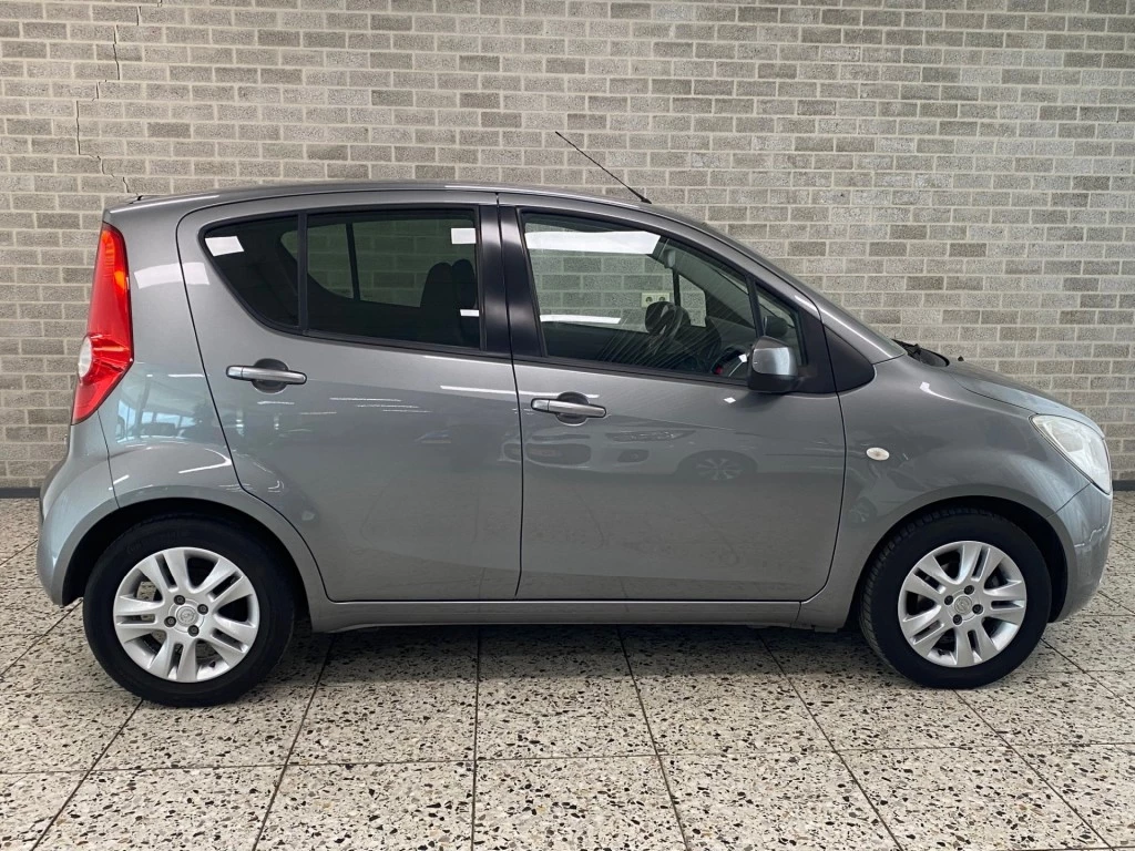 Hoofdafbeelding Opel Agila