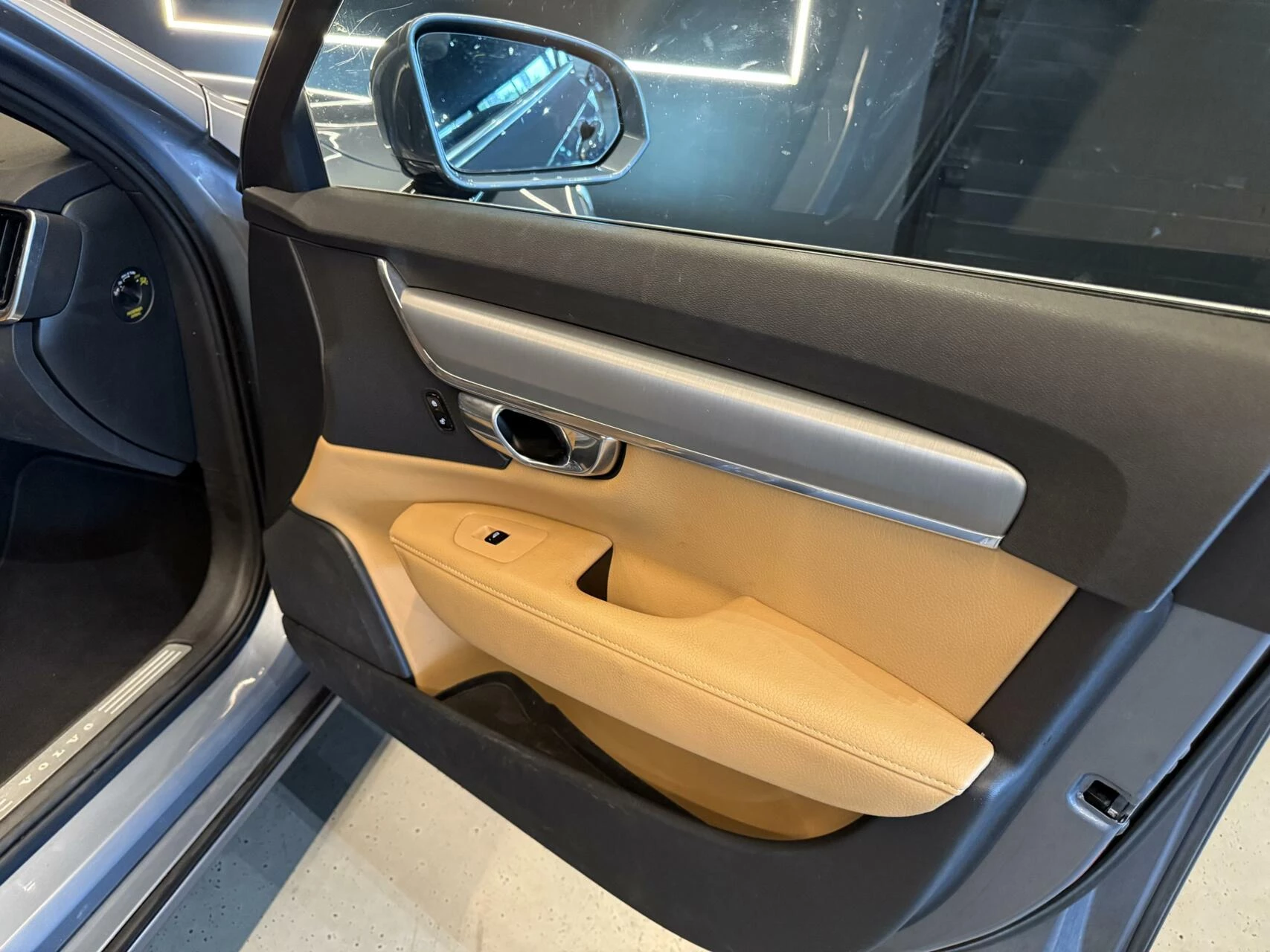 Hoofdafbeelding Volvo S90