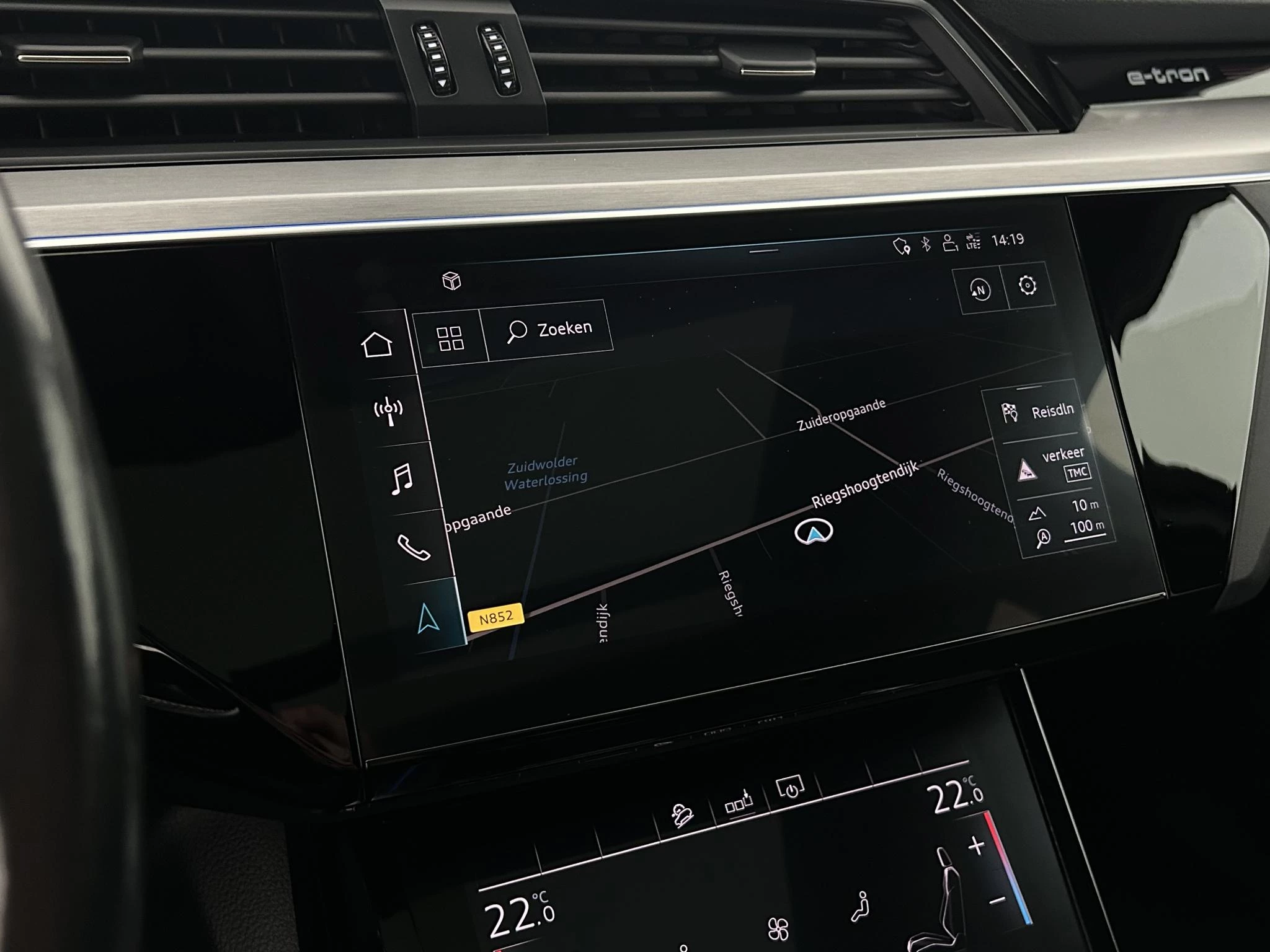 Hoofdafbeelding Audi e-tron