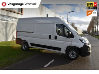 Hoofdafbeelding Peugeot Boxer Peugeot Boxer 2.2 BlueHDi 140 S&S L2H2 3.3t Euro 6 Nieuwe registratie 2024/ GEEN BPM/ L2H2/ achteruitrijcamera verzwaard verenpakket, pakket City plus